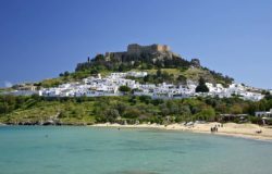 Greece opens schools for tour guides